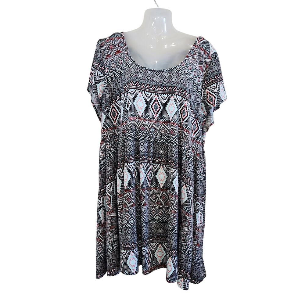 Torrid Geometric Short Sleeve Flowy Shift Dress Criss Cross Back Multi Size 3XL